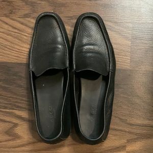 Gucci loafers size 38